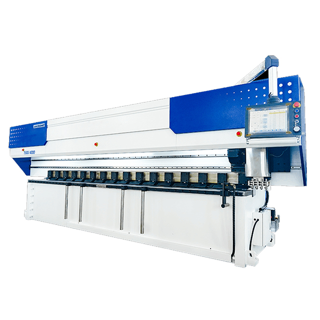 آلة الأخطاء الرأسية V